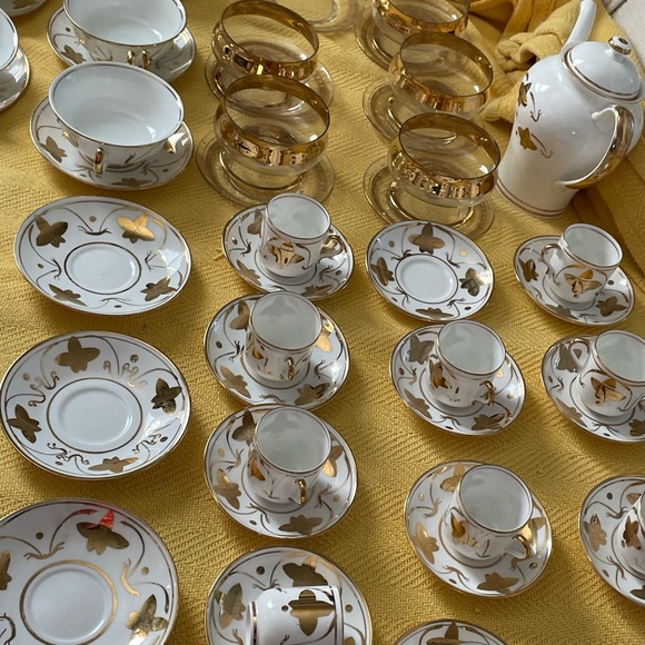 Vintage tea sets-Hand painted